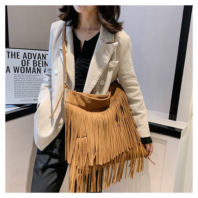 Fashionable fringed large-capacity crossbody bag