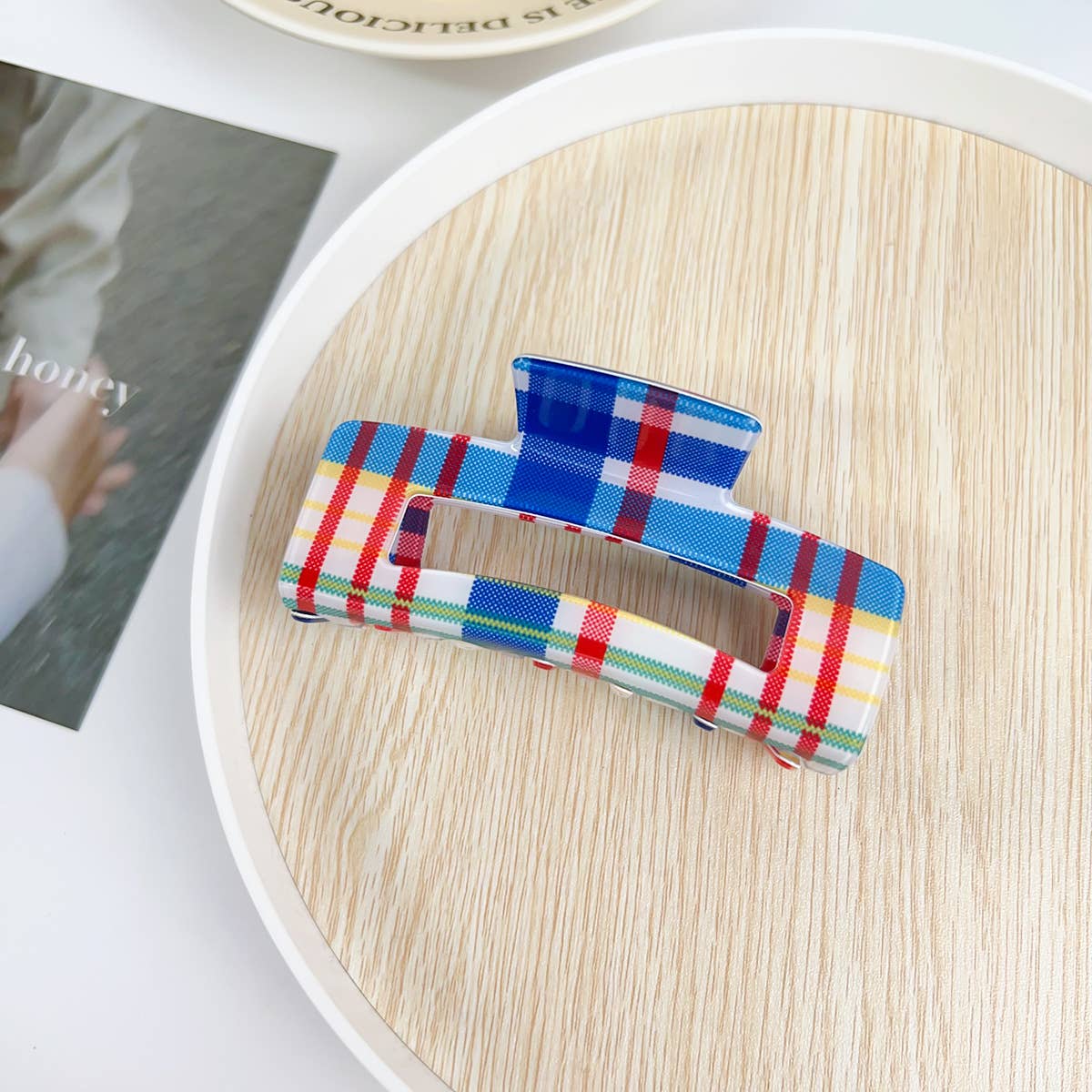 Tropical hollowed-out clipper floral hair clip