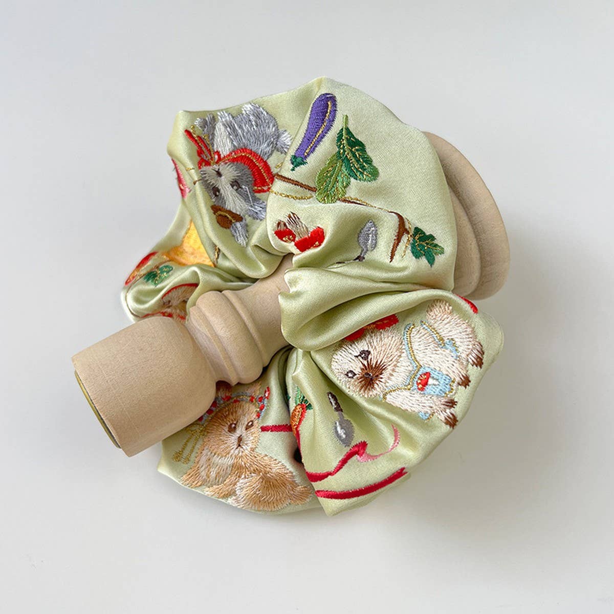 DESIGN SATIN CUTE EMBROIDERED BUNNY HAIRBAND