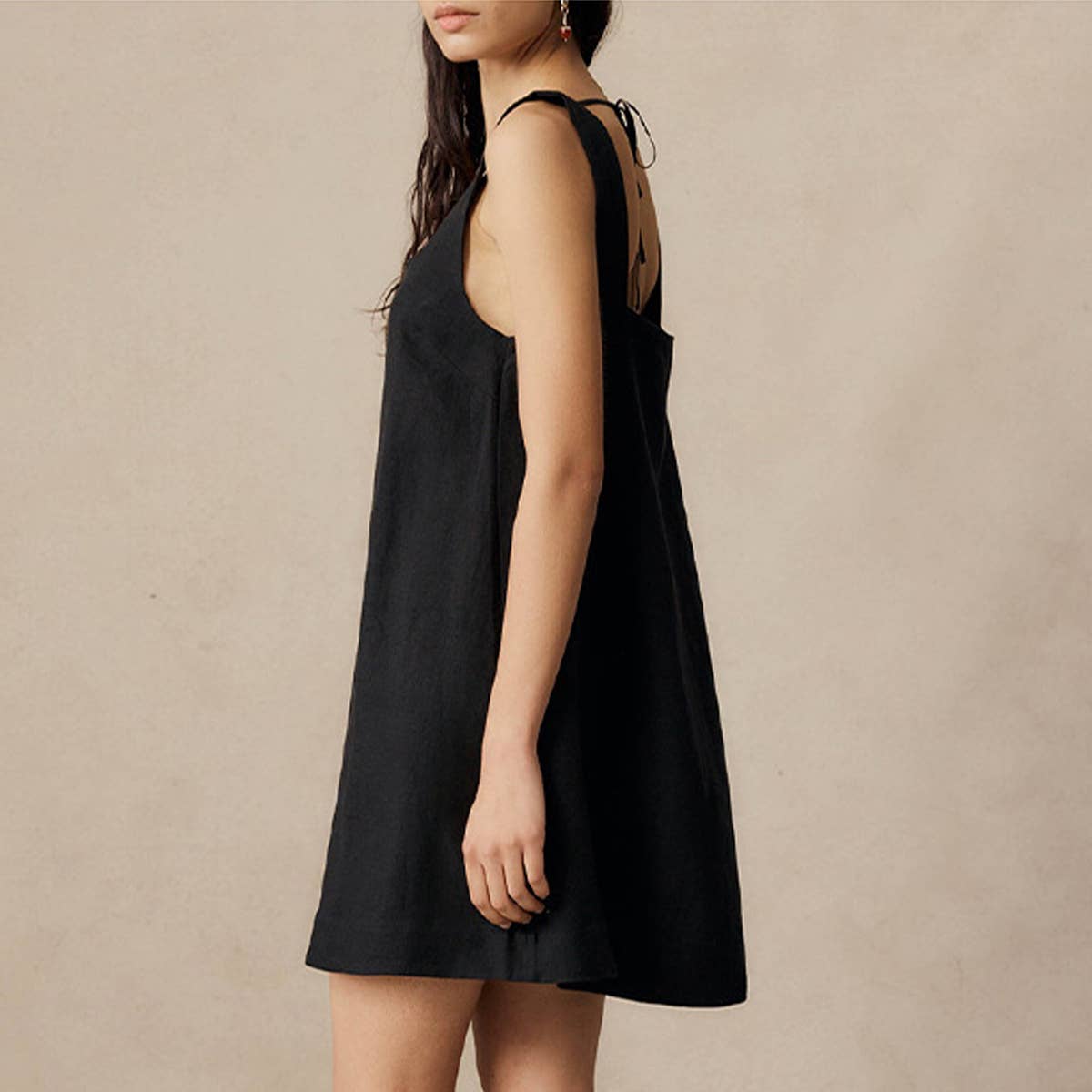 SQUARE COLLAR STYLE WIDE STRAP DRESS