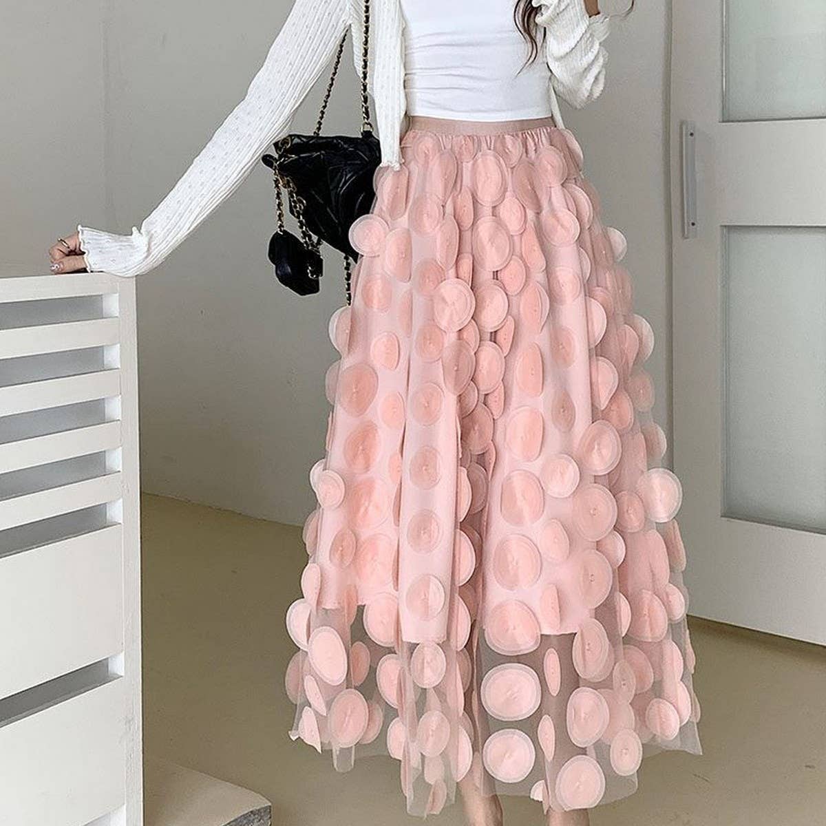 THREE-DIMENSIONAL FLORAL TULLE MESH SKIRT