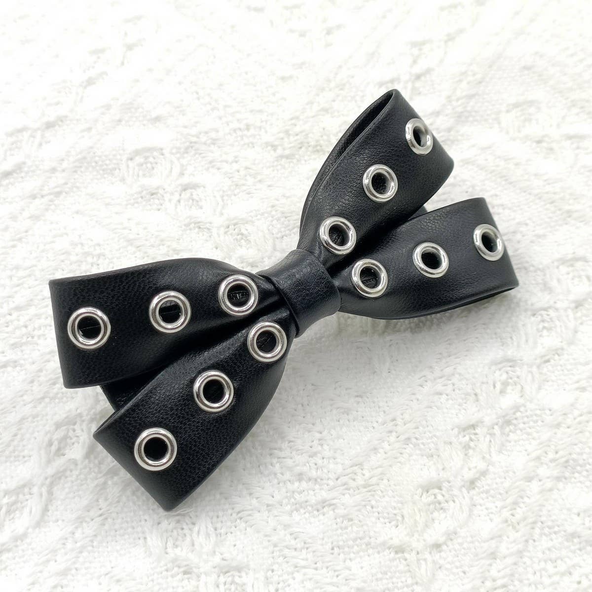 Elegant Studded Large Bow Hair Clip_CWAHA6346
