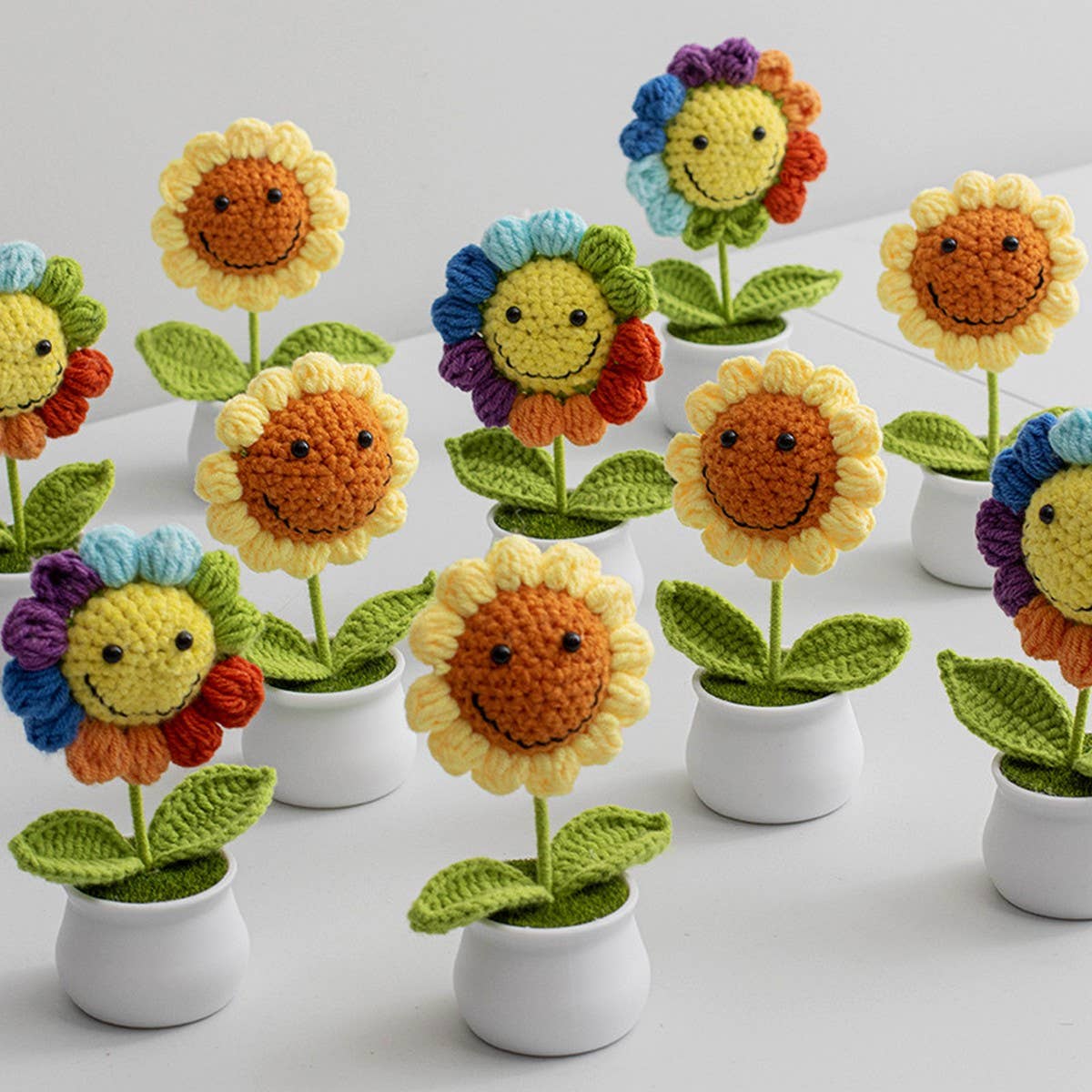 CWMM9271_HAND-KNITTED SUNFLOWER POTTED ORNAMENTS