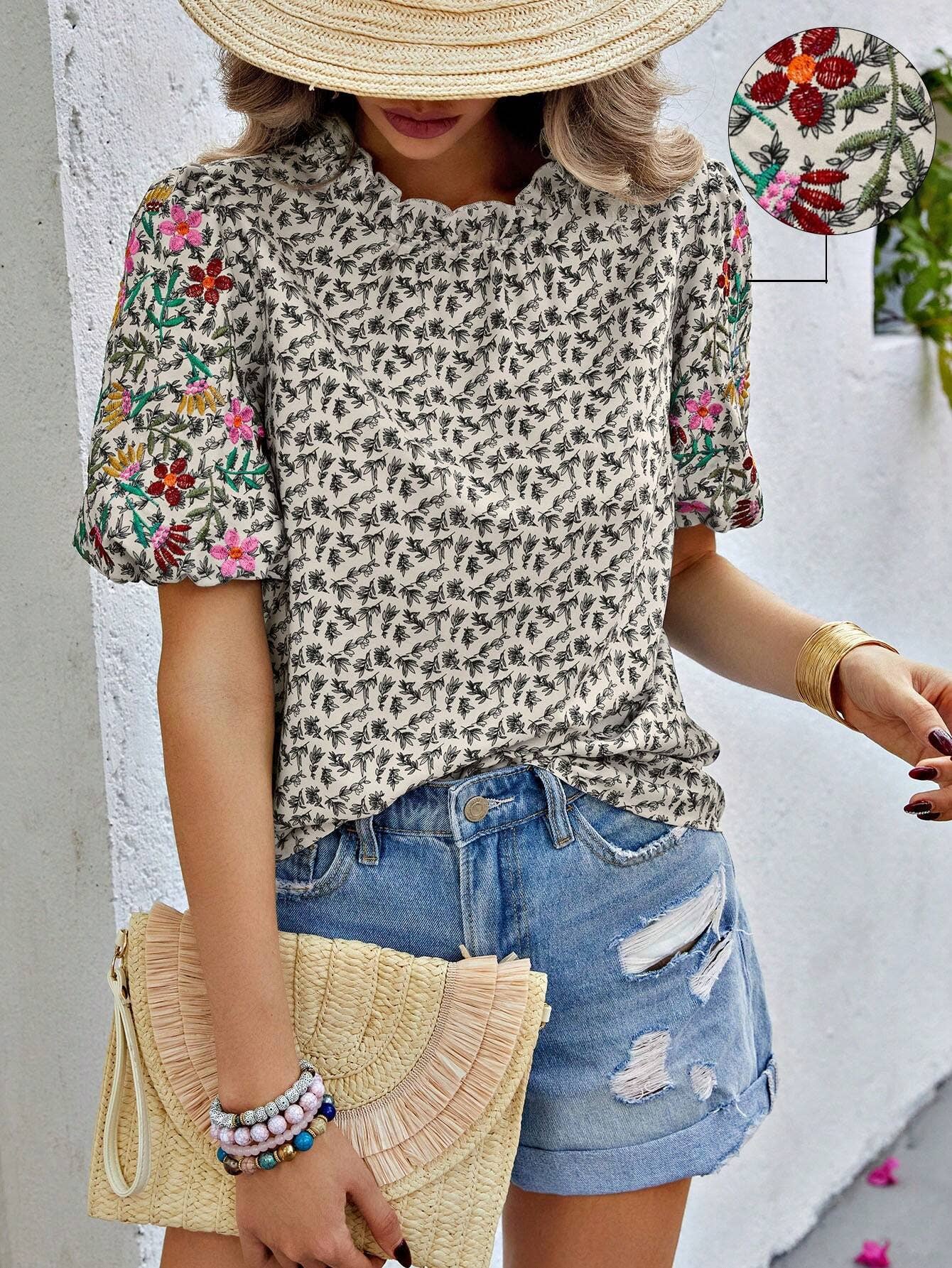 EMBROIDERED PRINTED TURTLENECK BLOUSE