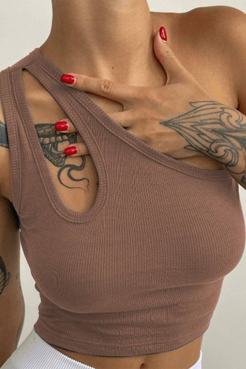 SLANT SHOULDER SLIM CROP CUTOUT SLEEVELESS TOP_CWTTK0309
