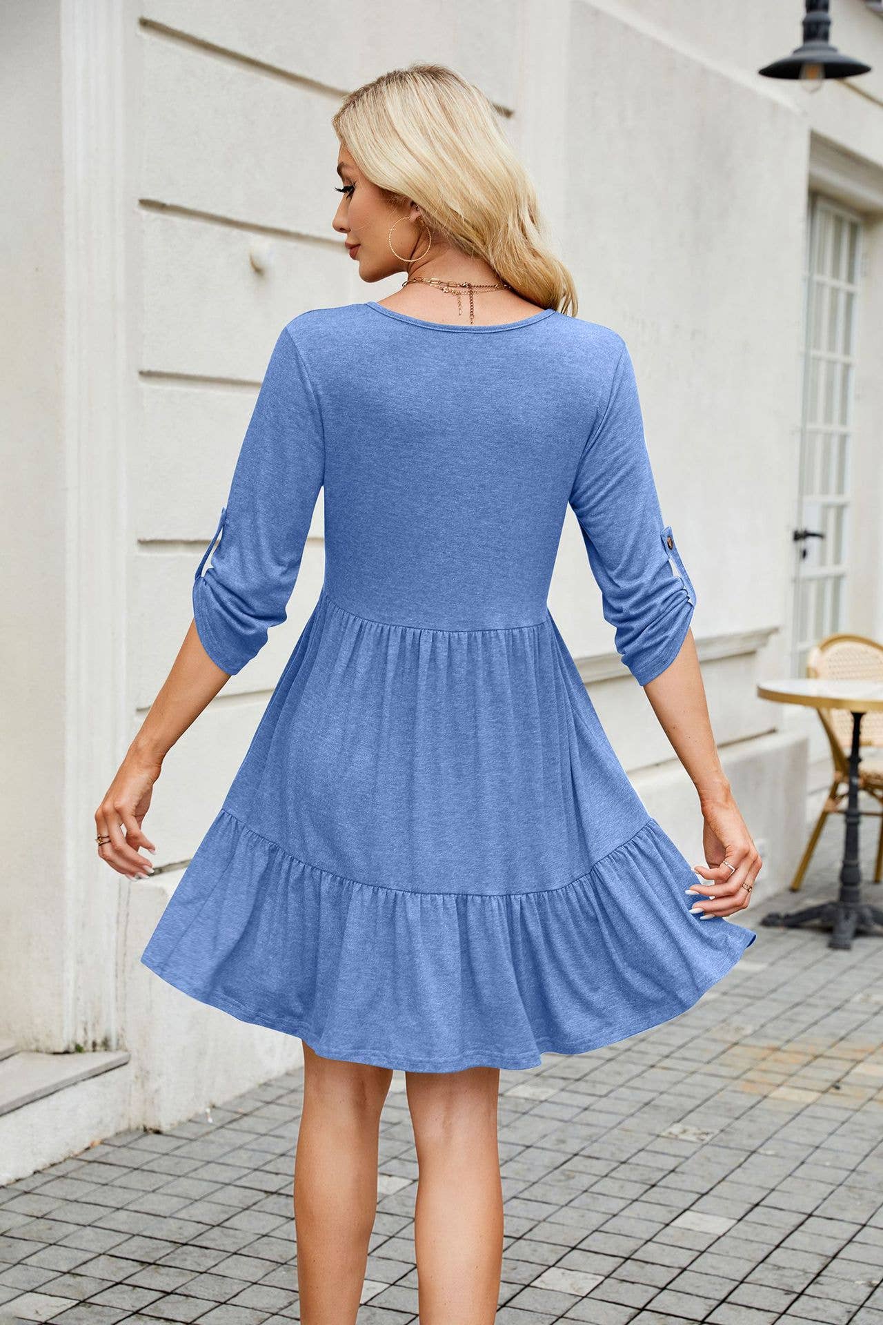 Solid color crew-neck button mid-length dress