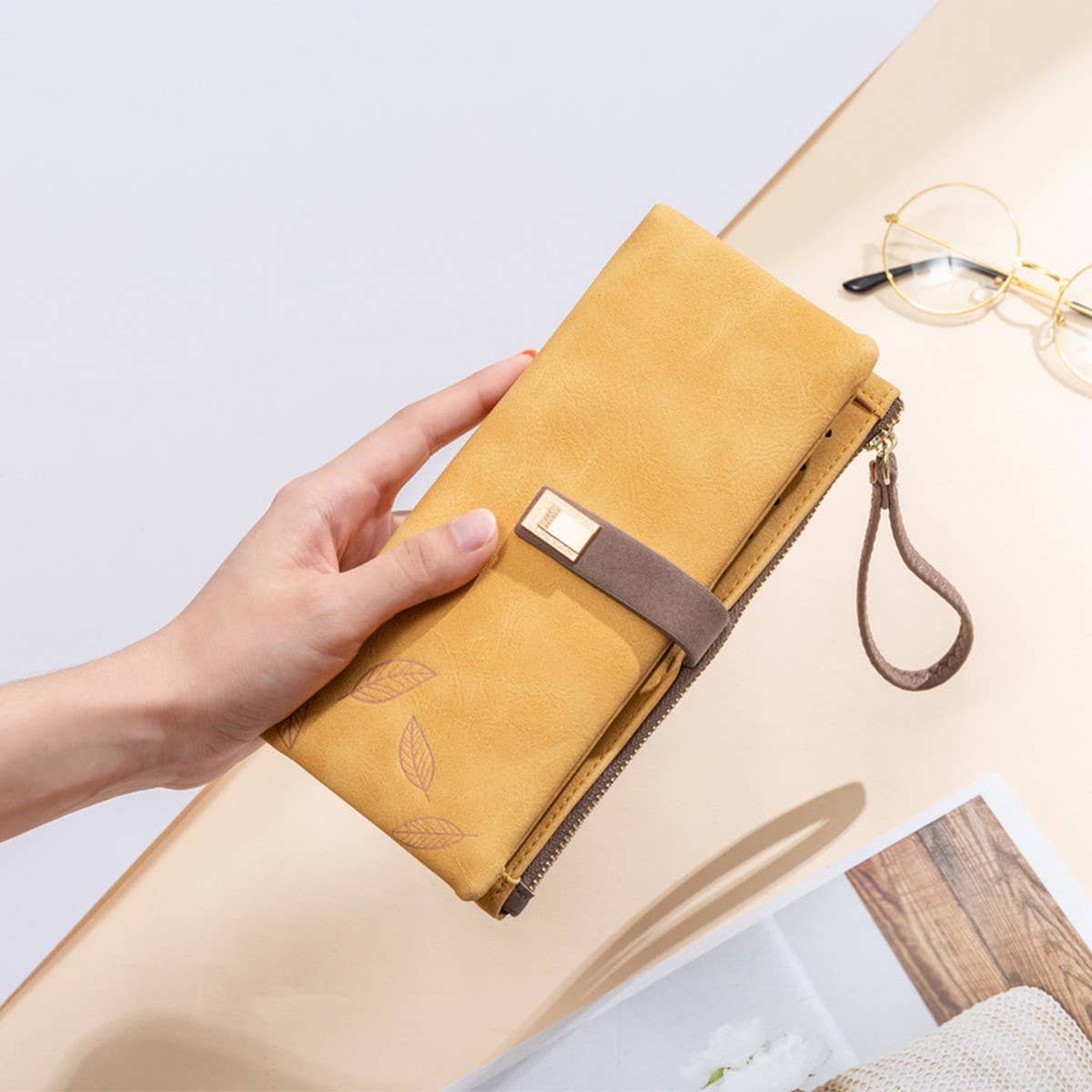 WOMEN'S LONG VINTAGE MATTE ZIP CLUTCH_CWAB2330
