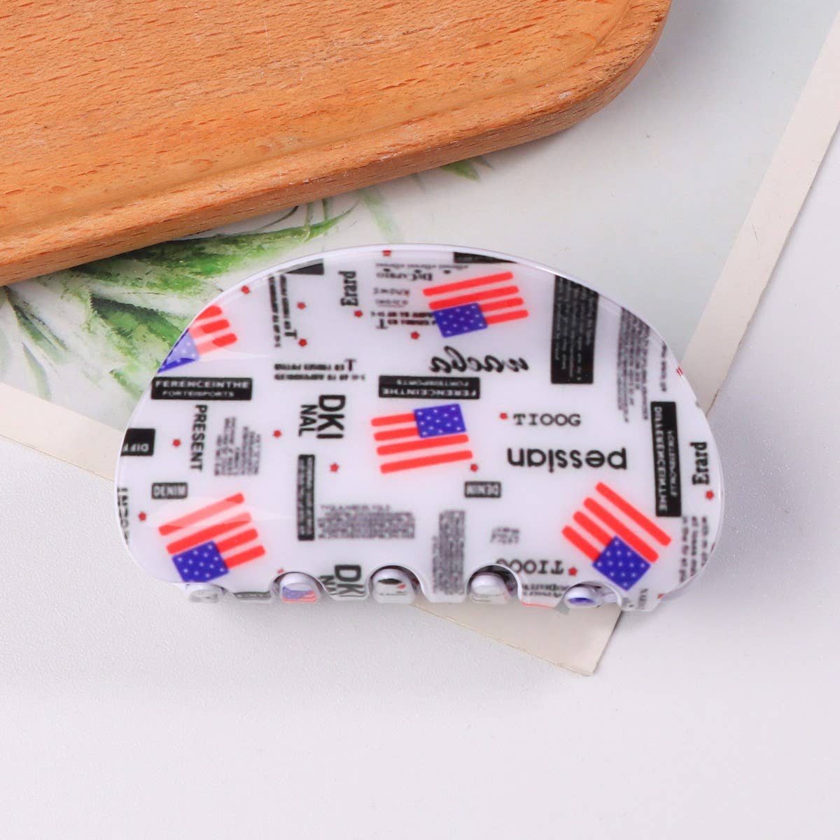 NEW SWEET AND VERSATILE HAIR CLIPS FOR JULY 4TH_CWAHA1270