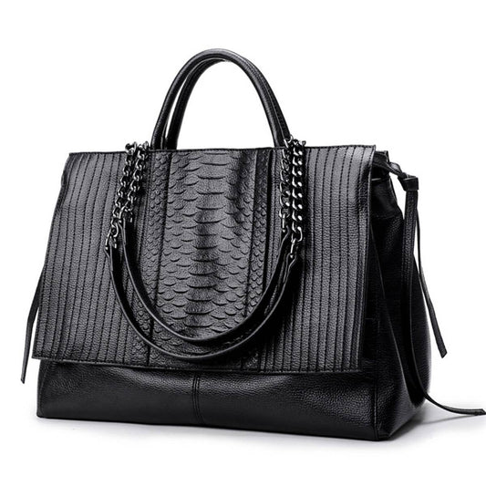 Large-capacity personalized single-shoulder bag