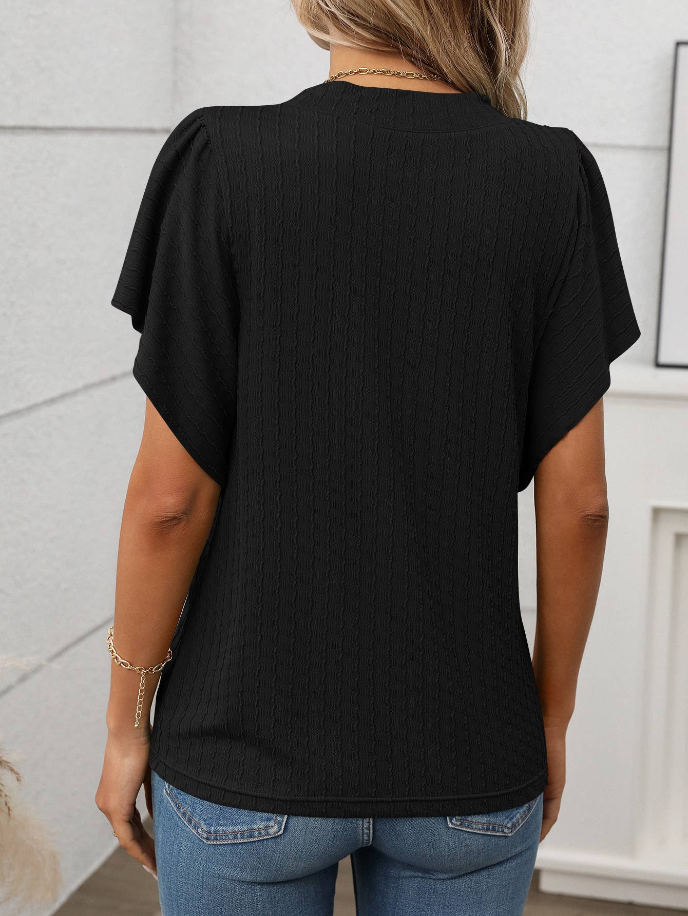 Solid color round neck short sleeve T-shirt