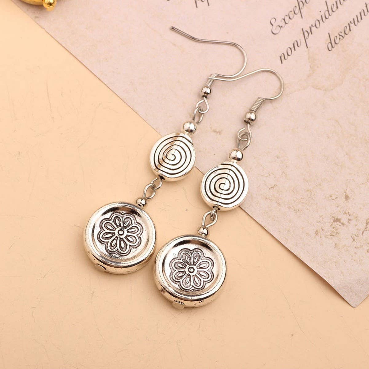 ETHNIC STYLE SIMPLE RETRO ENAMEL EARRINGS_CWAJE3997