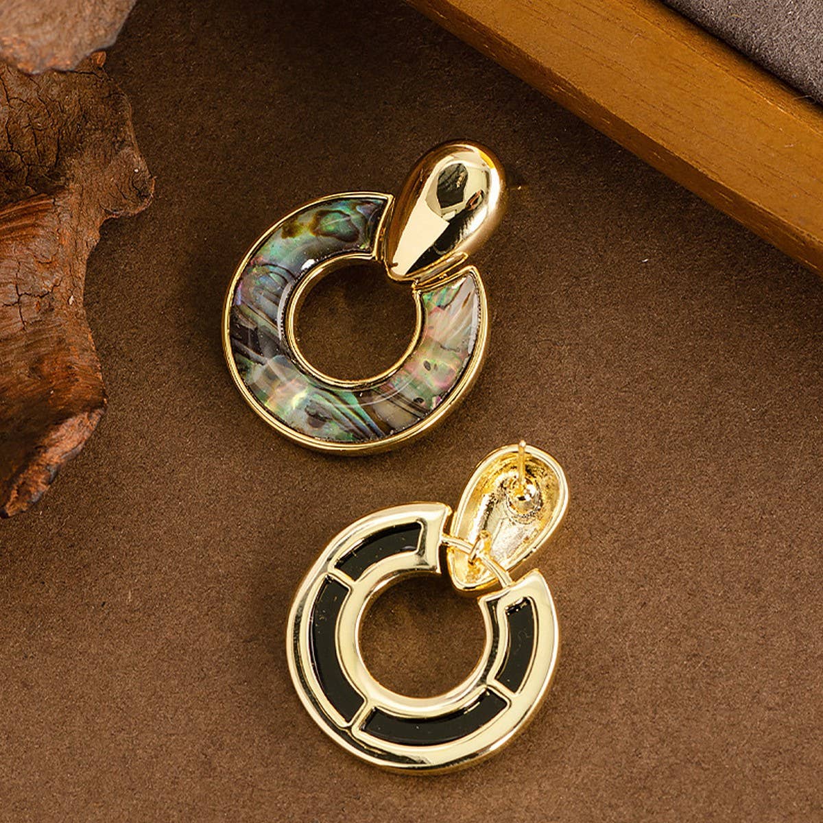 INLAID NATURAL ABALONE HOOP EARRINGS