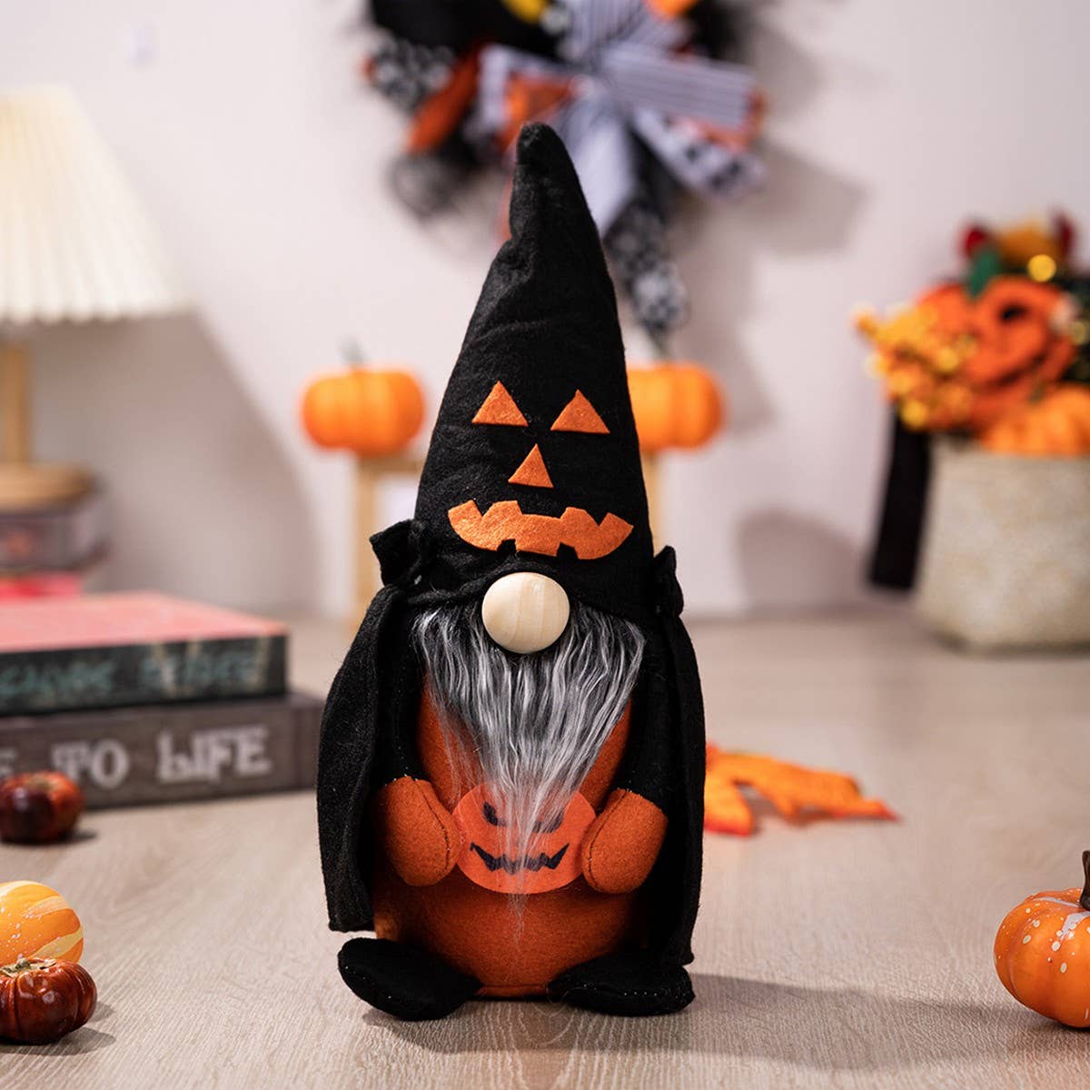 CWMM10245_HALLOWEEN WITCH GNOME PUMPKIN BROOM HOME DECOR