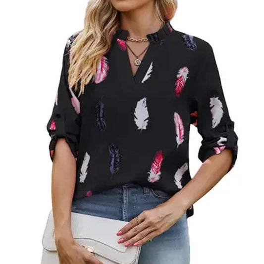 V-neck feather print seven-quarter sleeve shirt