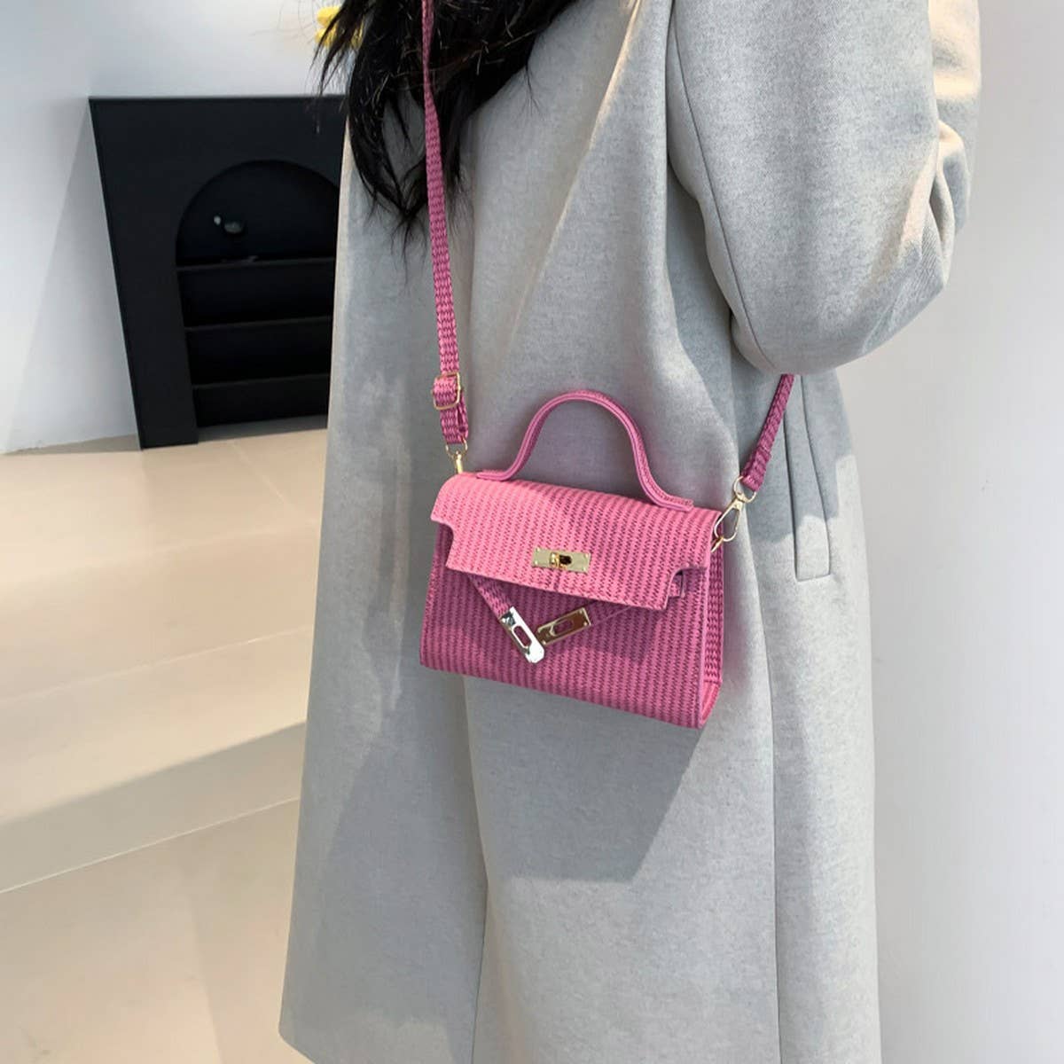 NICHE FASHION RETRO MESSENGER BAG_CWAB3295