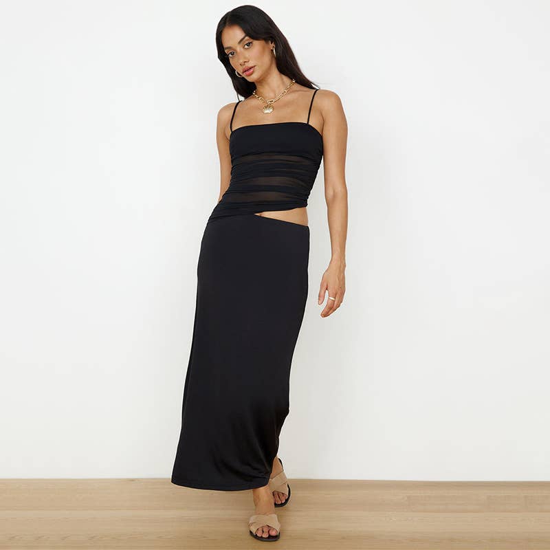 Solid color sleeveless pleated halter dress set