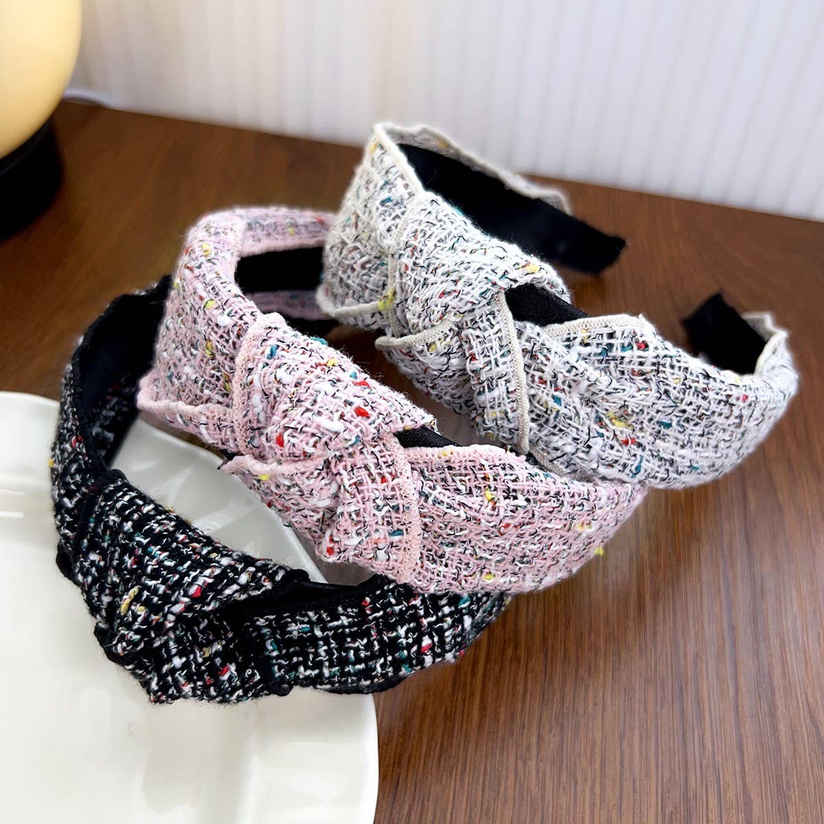 TEMPERAMENT CHANEL STYLE FASHION HEADBAND