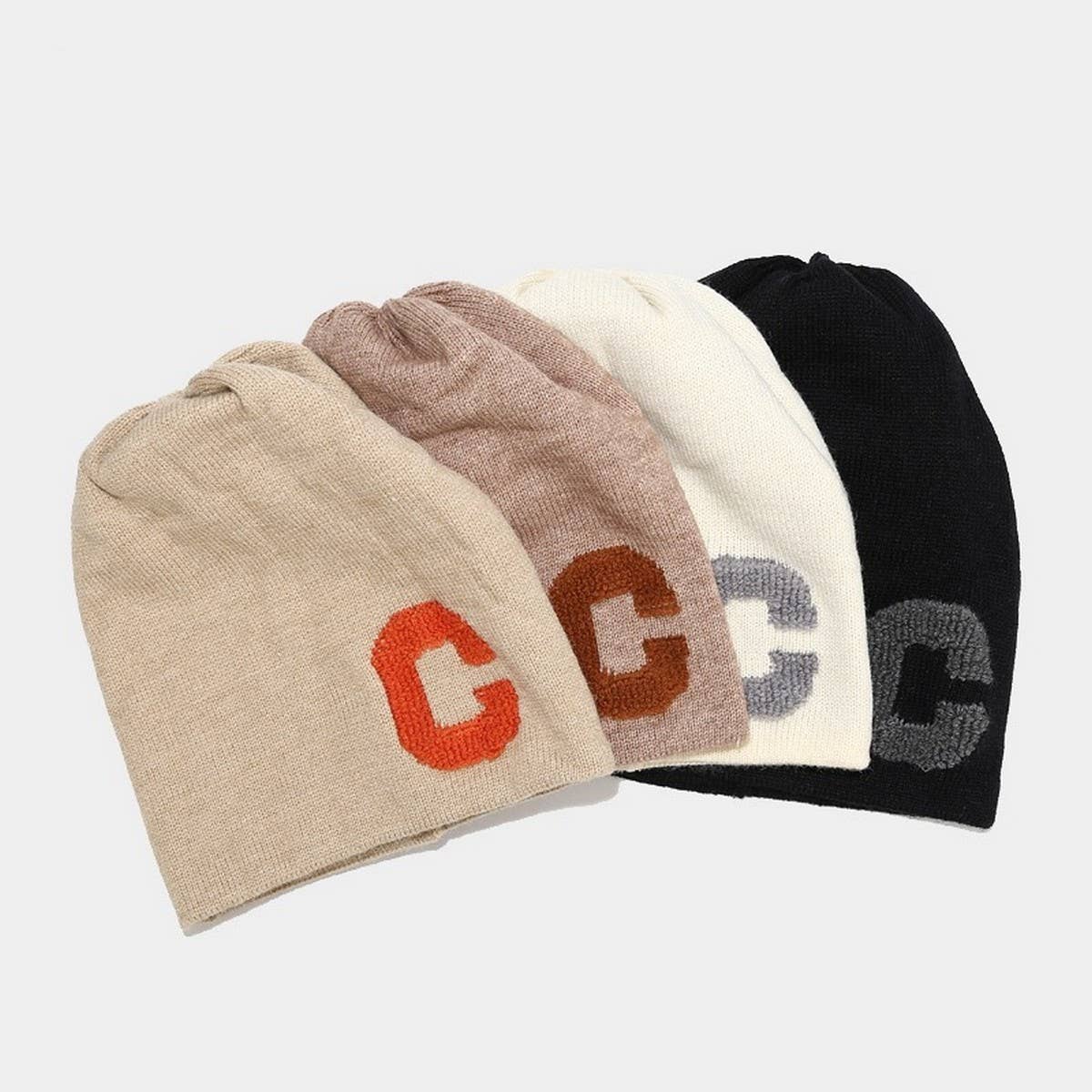 LARGE HEAD CIRCUMFERENCE C LETTERLOOSE KNITTED HAT_CWAH2075