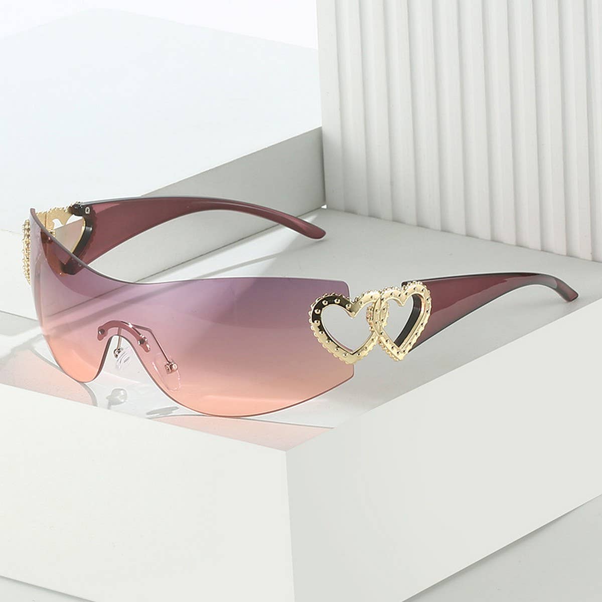 Y2K STYLE FRAMELESS ONE-PIECE HEART SUNGLASSES_CWASG0266