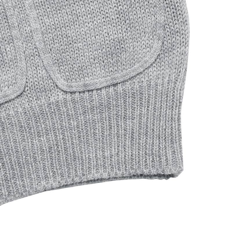 Three-dimensional floral round-neck sweater