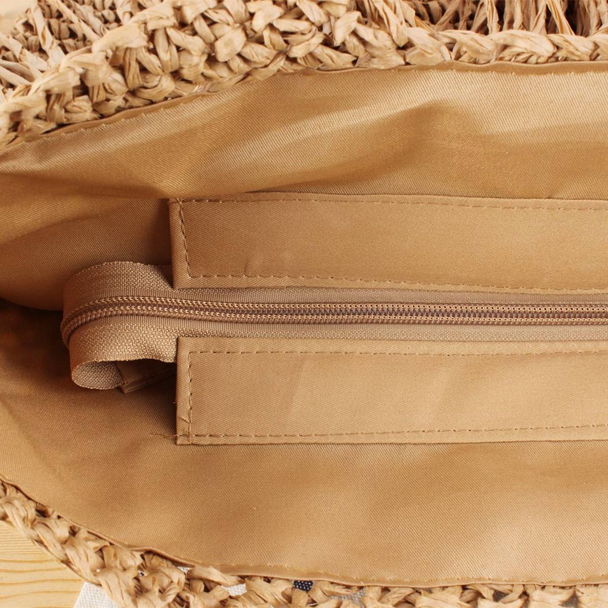 CASUAL HANDMADE TASSEL SEASIDE WOVEN BAG_CWAB2020