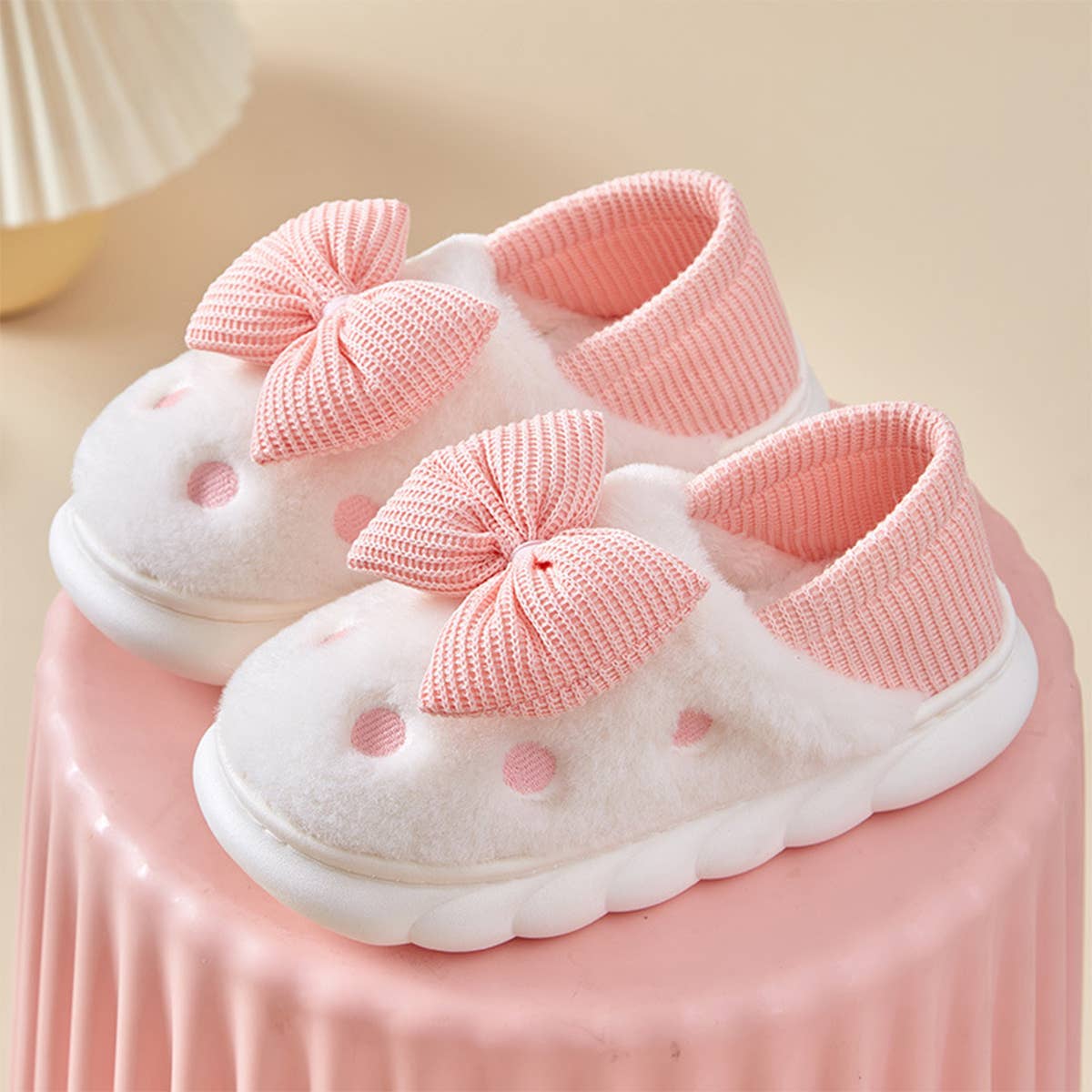 BOW DECOR MINIMALIST FLUFFY BEDROOM SLIPPERS_CWSHS0238