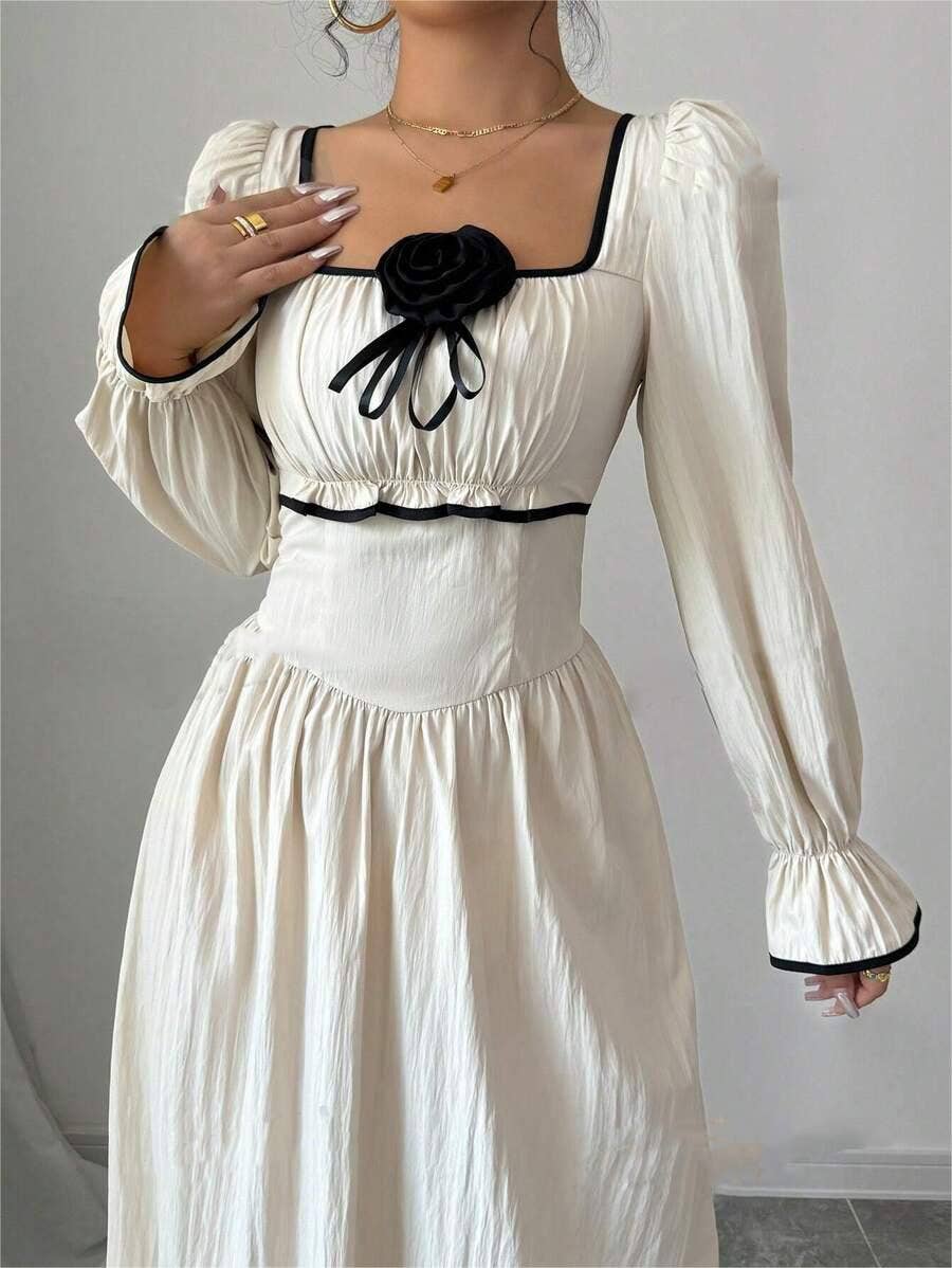 SQUARE COLLAR FLARED SLEEVE FLORAL CONTRAST DRESS