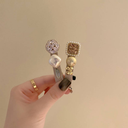 RETRO PEARL RHINESTONE DUCKBILL CLIP BANGS CLIP_CWAHA4024