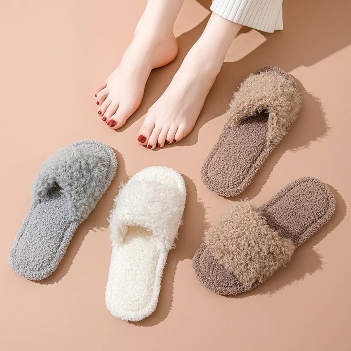 FASHIONABLE HOME CARTOON CURLY COTTON SLIPPERS
