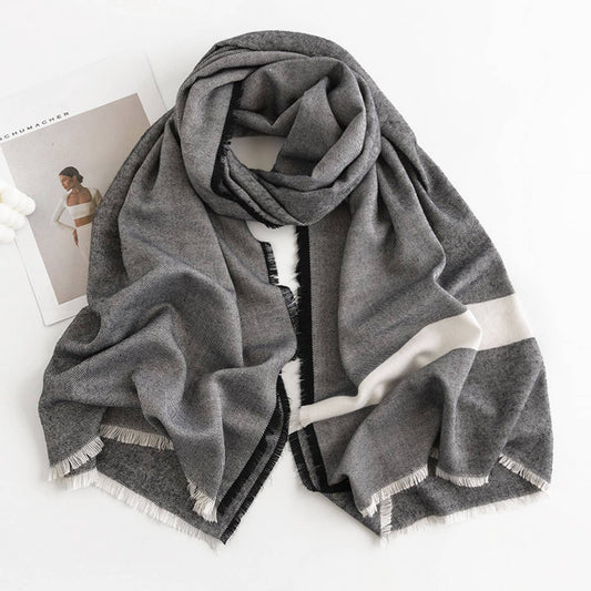 FASHIONABLE MID-LENGTH TWILL SCARF