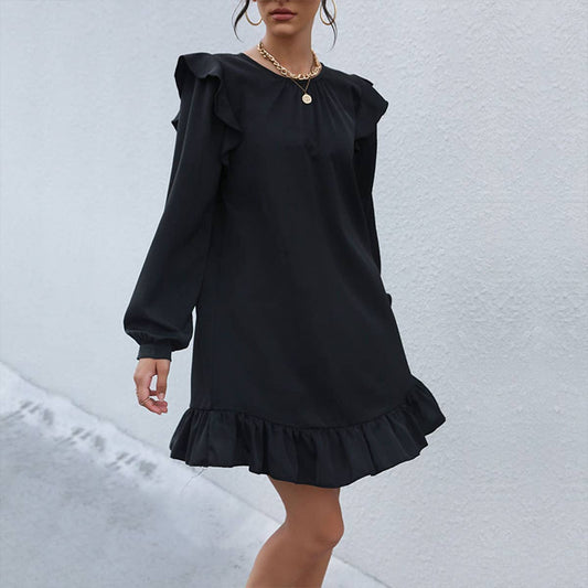 Loose Hepburn style long-sleeved dress
