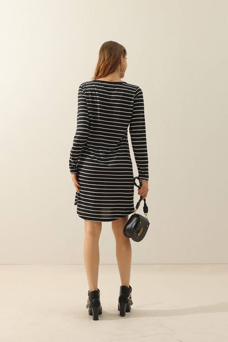 SOLID V NECK DRESS_CWDMD784