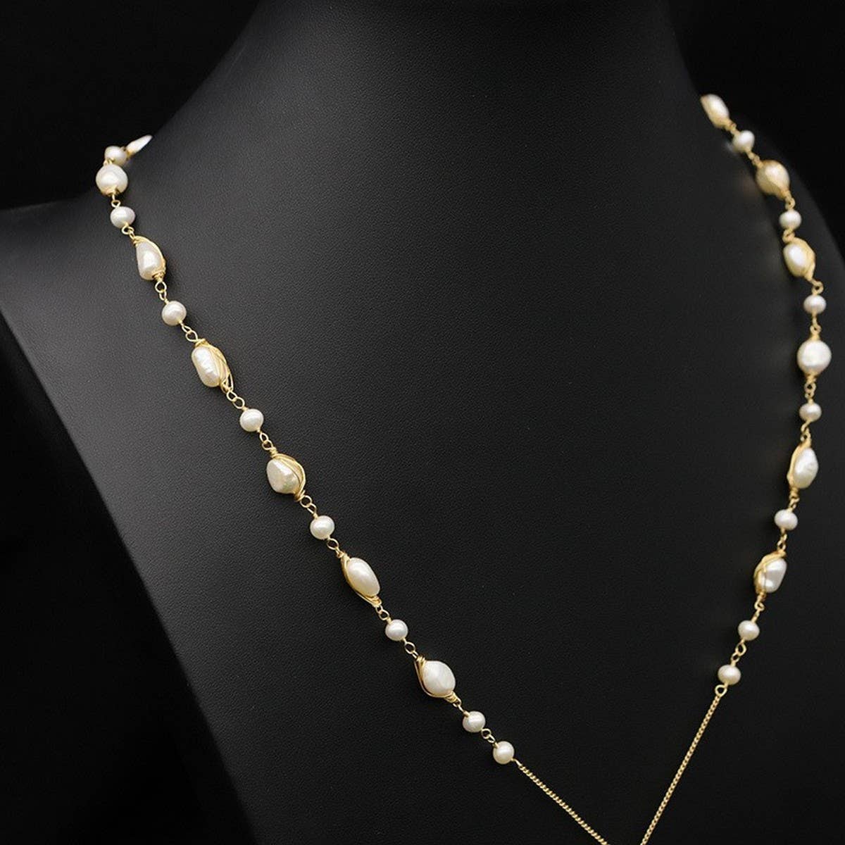 HIGH-END ALL-MATCH NATURAL PEARL SWEATER NECKLACE
