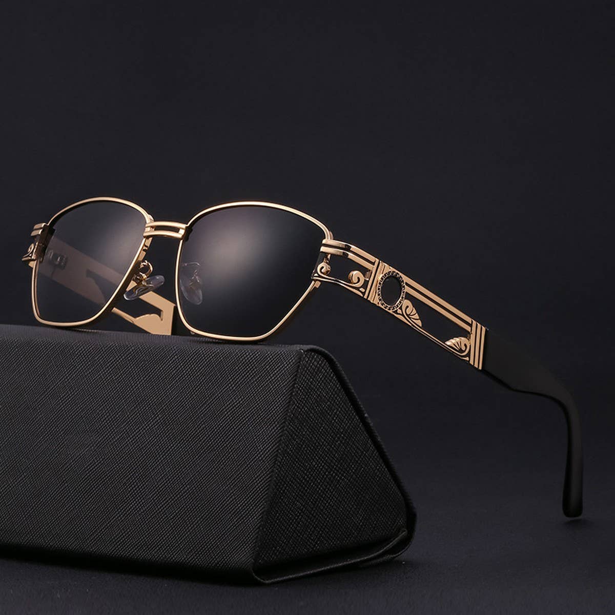 TRENDY AND FASHIONABLE RETRO STEAMPUNK SUNGLASSES