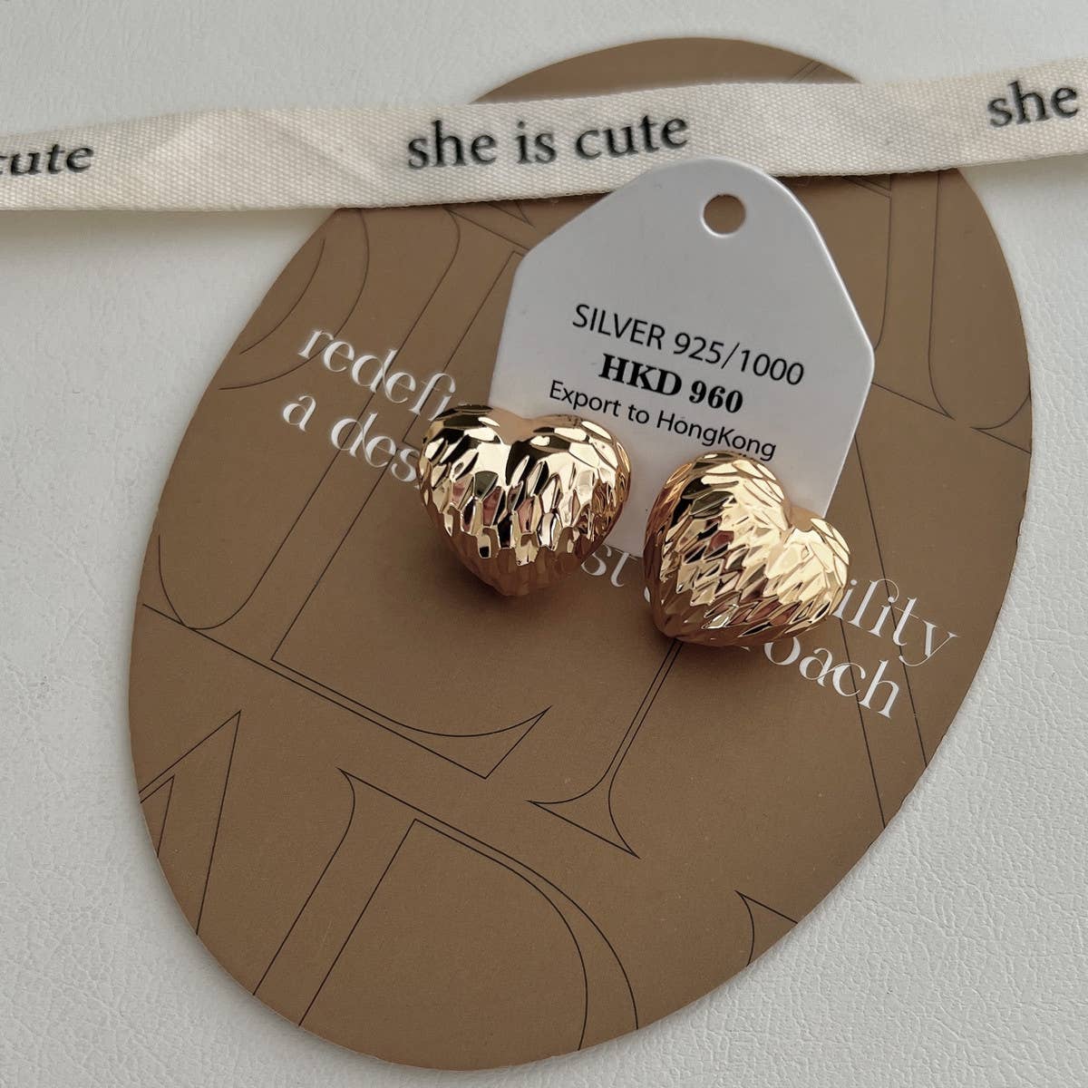 SEMI-CIRCLE THREE-DIMENSIONAL LOVE EARRINGS