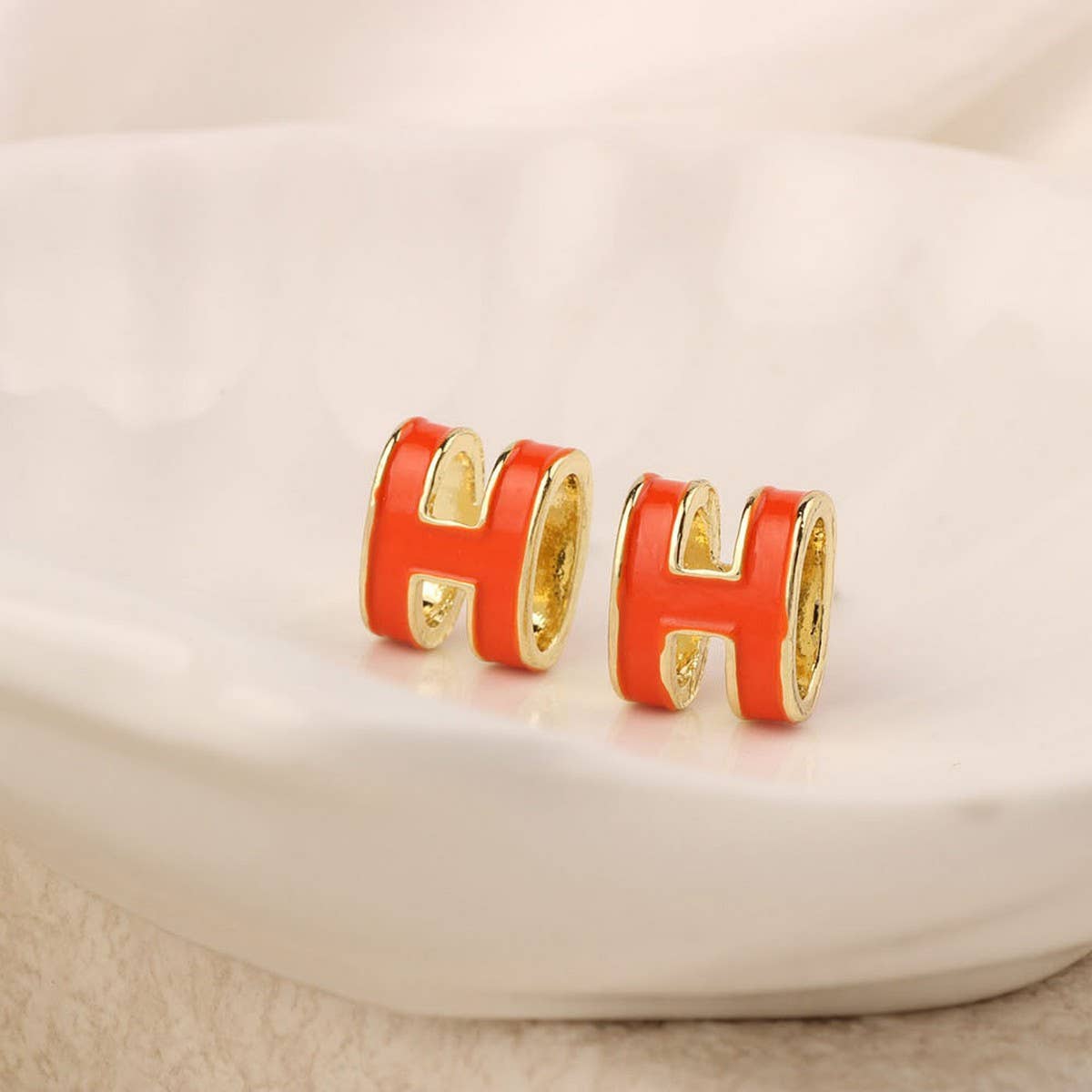 NEW SIMPLE HOLLOW GRID FOUR-LEAF EARRINGS