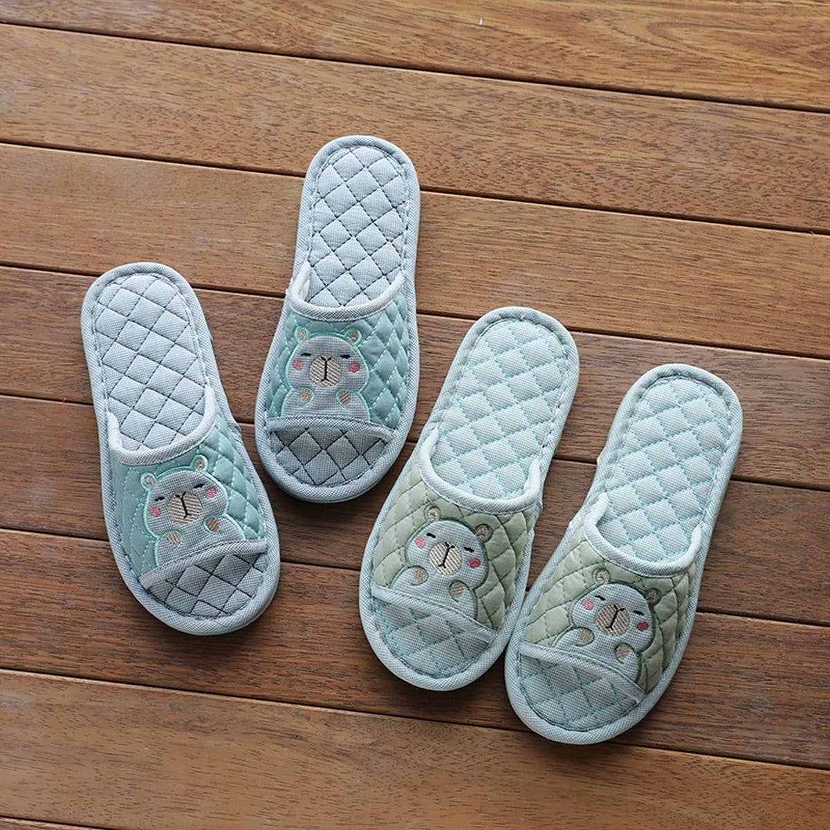 Plaid Capybara Thick Fabric Slippers with Grip_CWSHF0181