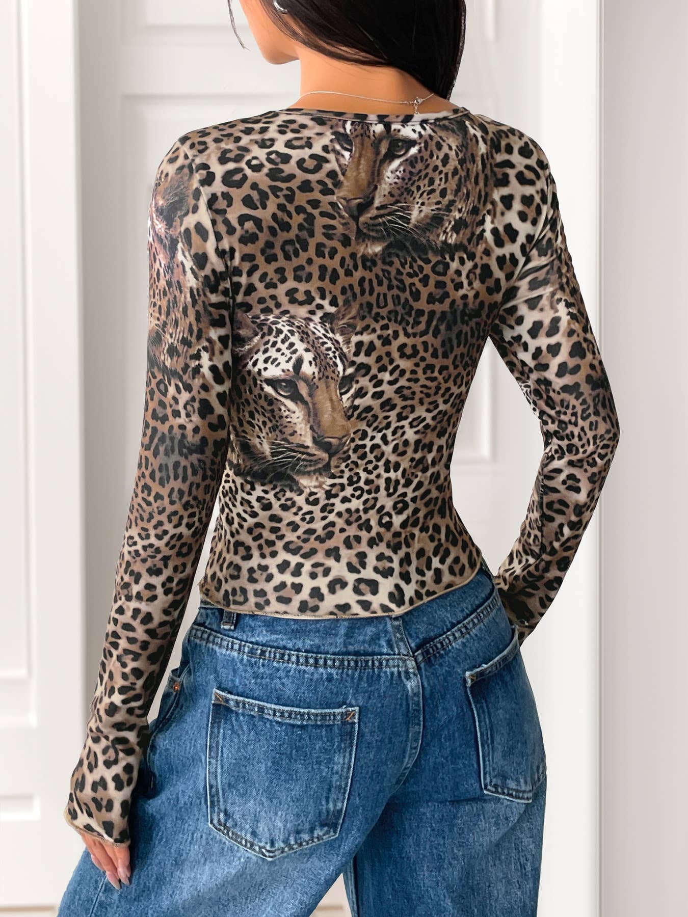 Leopard print slim round-neck long-sleeved Top