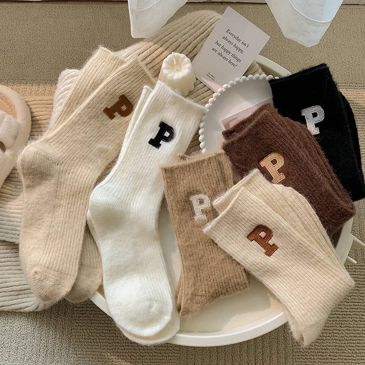 AUTUMN AND WINTER WARM LETTER P MID-TUBE SOCKS_CWMS1059