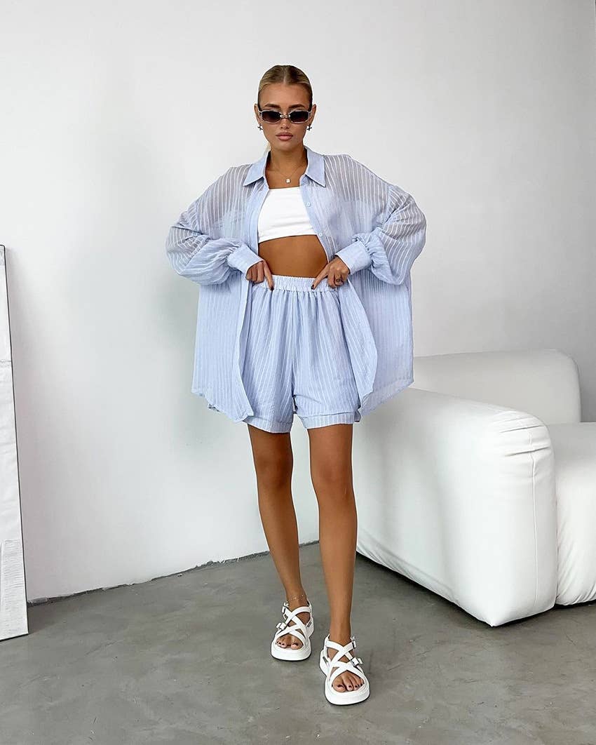 Trendy lounge set: cardigan top & wide leg shorts