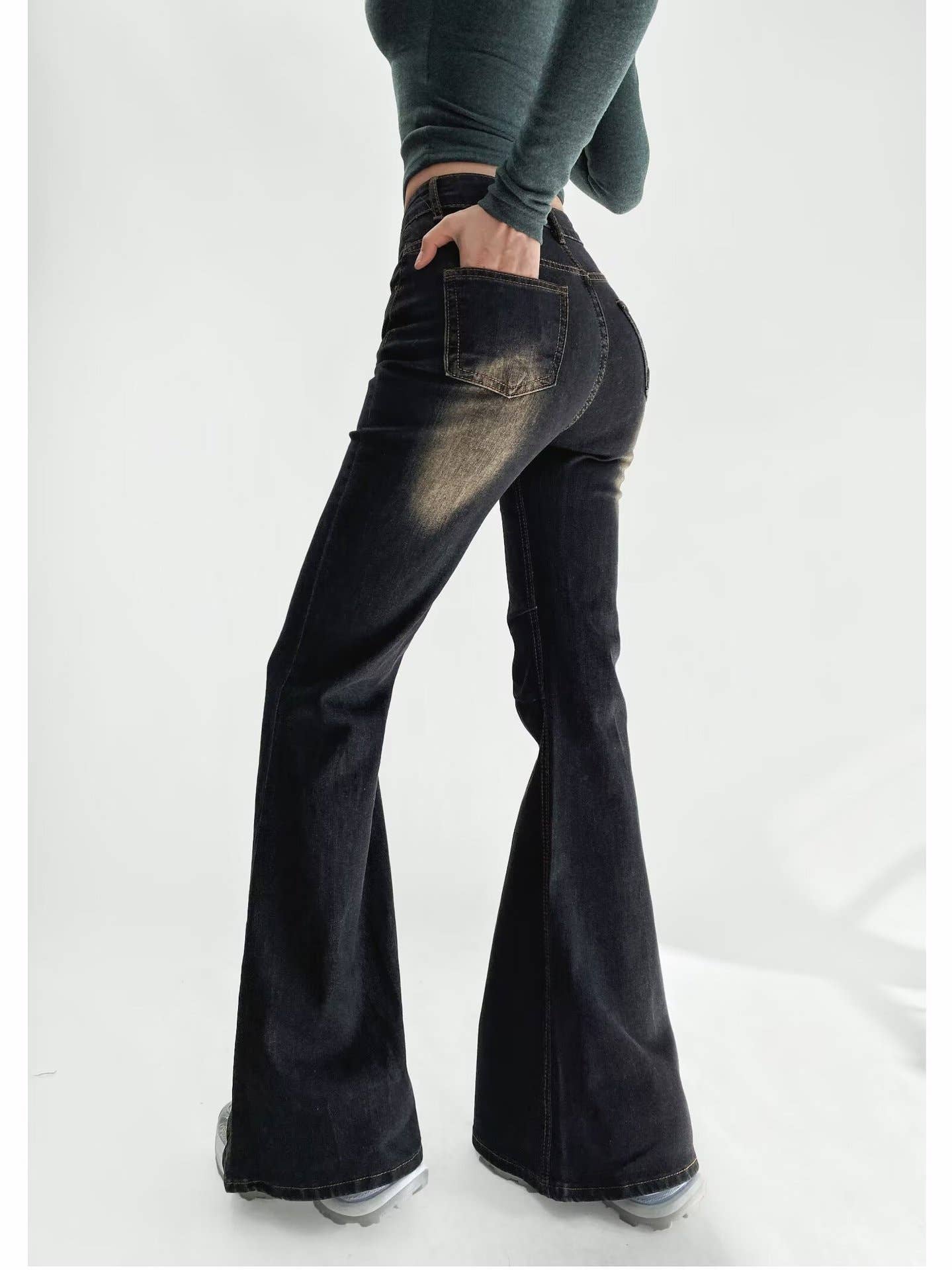 Distressed washed design American retro jeans