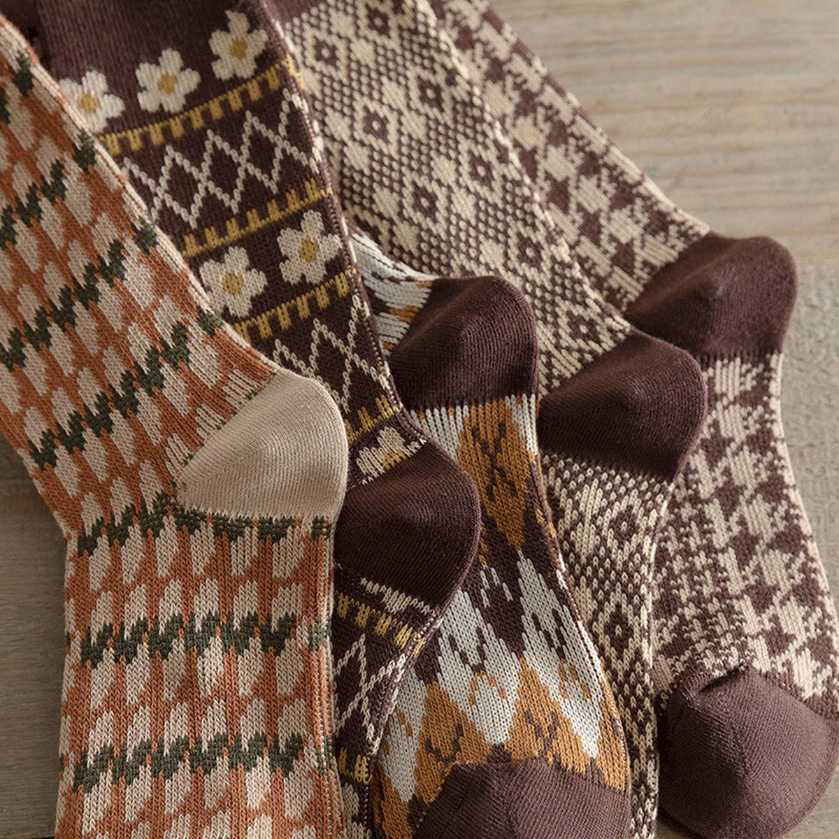 AUTUMN AND WINTER FASHION WARM MID-CALF SOCKS_CWMS1118