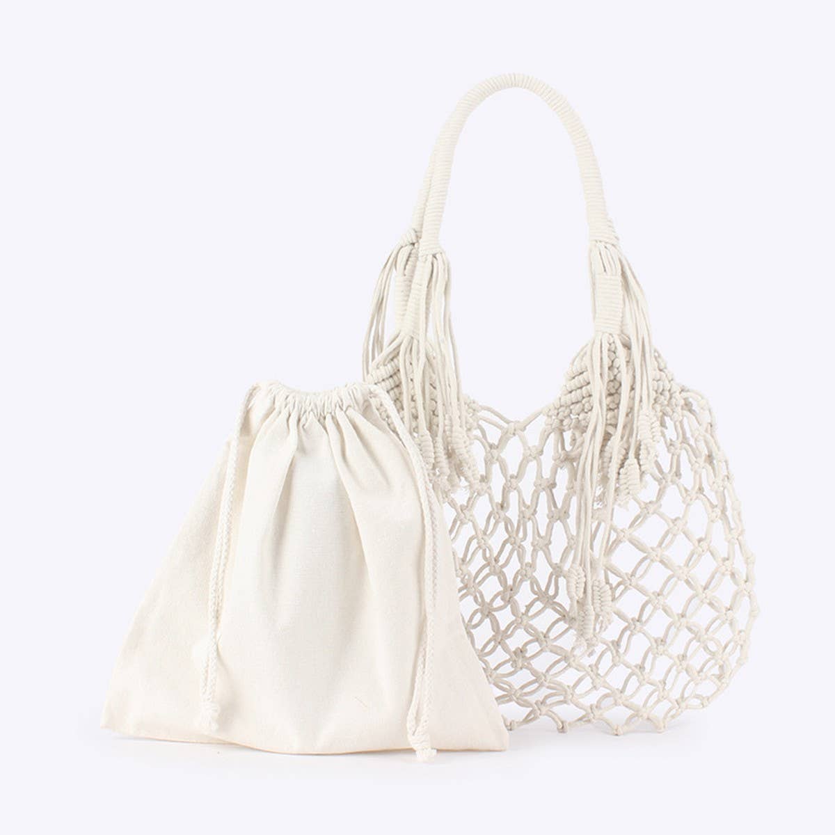 TASSEL WOVEN SHOULDER BAG WITH DRAWSTRING LINING_CWAB4674