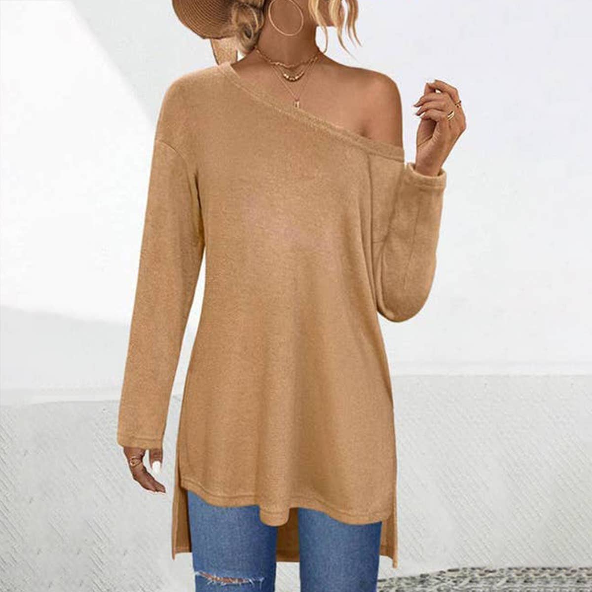 Off-The-Shoulder Split Irregular Knitwear_Cwtbll1755