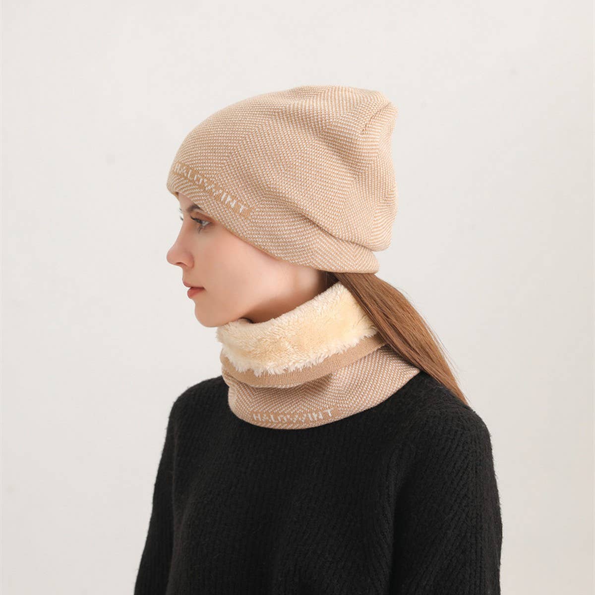 HERRINGBONE HOOD AND SCARF TWO-PIECE SET