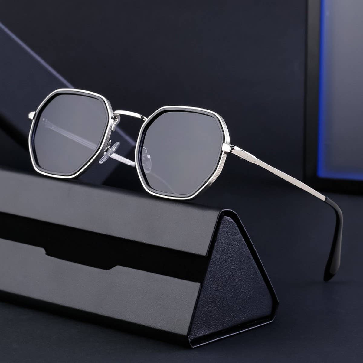 PUNKSTYLE SMALL FRAME RETRO SQUARE FRAMESUNGLASSES_CWASG0639