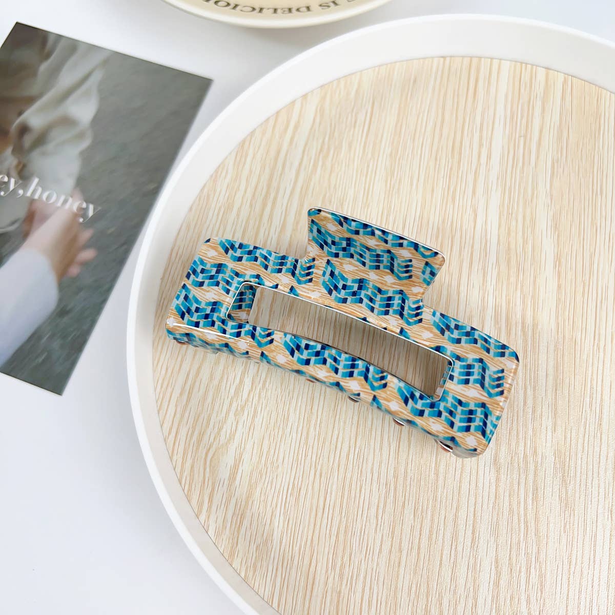 Tropical hollowed-out clipper floral hair clip