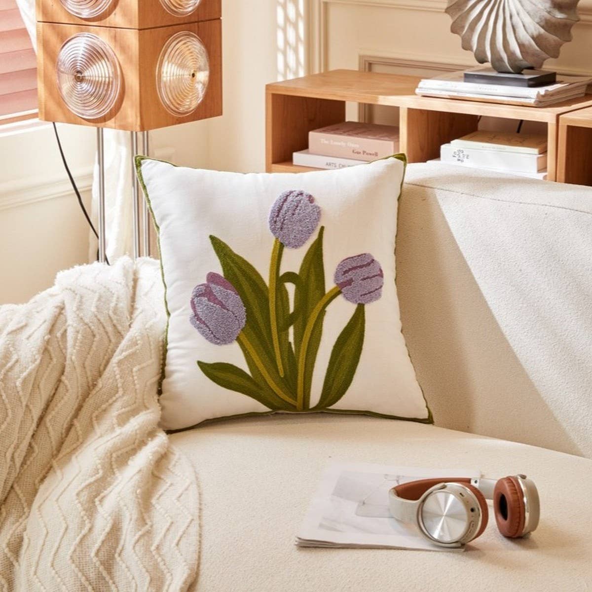 DAISY FLORAL TUFTED PILLOW COVER COTTAGE CHIC DECOR_CWMM7686