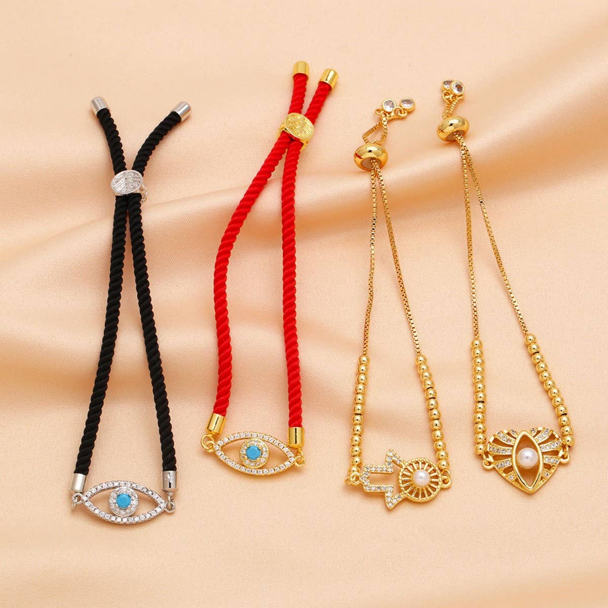 DEVIL'S EYE SET DIAMOND PEARL BRACELET