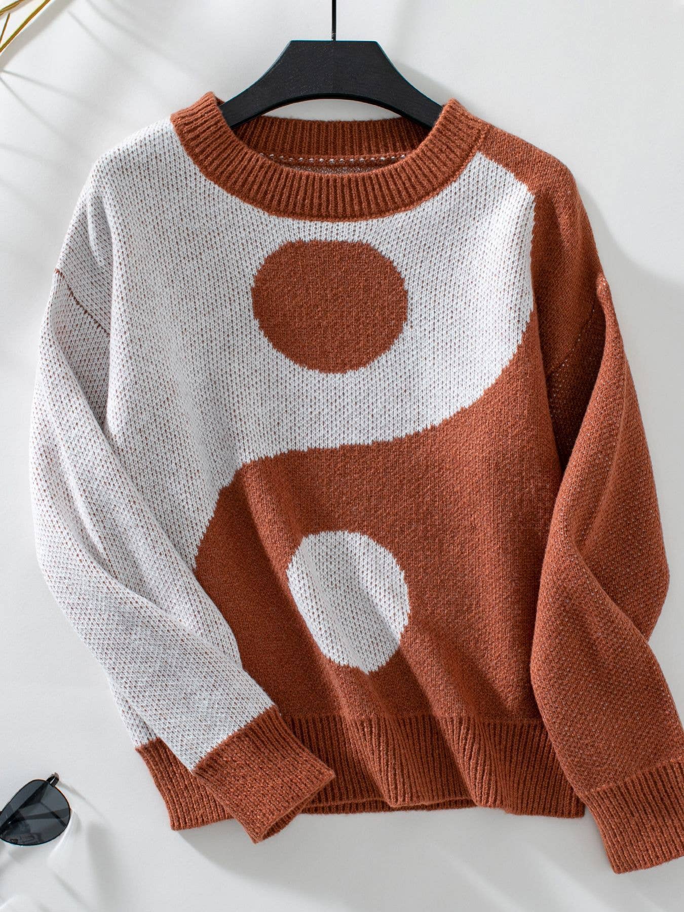 TAI CHI PATTERN PULLOVER LONG-SLEEVED SWEATER